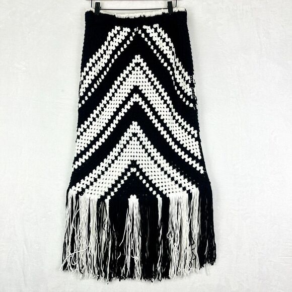 Fore Crochet Knit Maxi Skirt Size Medium Fringe Boho Western Cottagecore - Picture 2 of 7